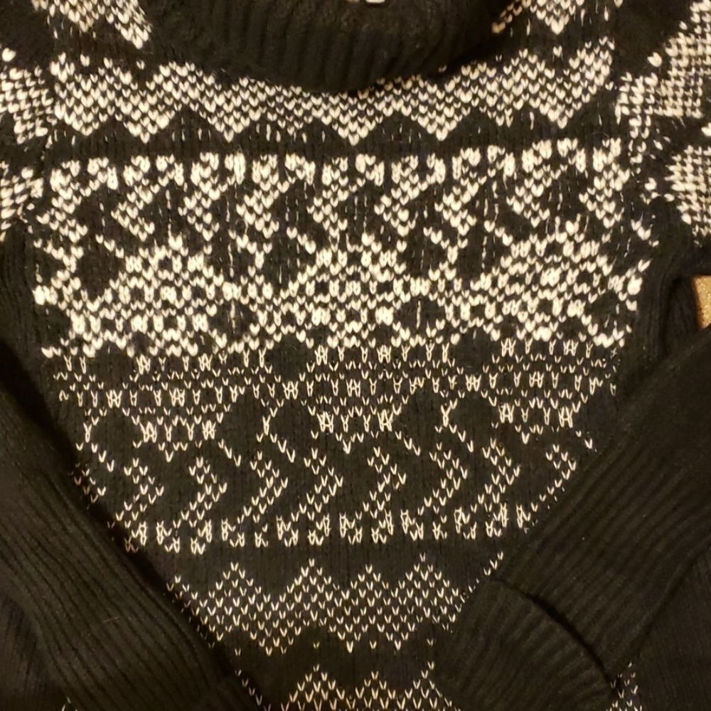 Free people turtleneck sweater size medium. - Picture 3 of 8